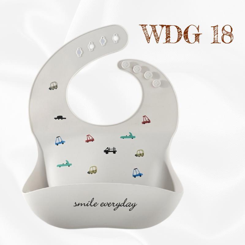 READY STOCK!!! Baby Silicone Bibs | Adjustable Waterproof Feeding Bib | Kids Apron for Mealtime WDG/GJQ 婴儿硅胶围兜 | 可调节防水围嘴