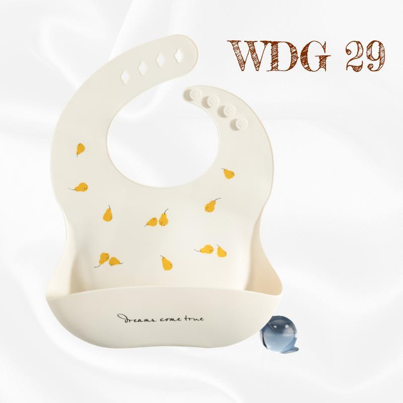 READY STOCK!!! Baby Silicone Bibs | Adjustable Waterproof Feeding Bib | Kids Apron for Mealtime WDG/GJQ 婴儿硅胶围兜 | 可调节防水围嘴