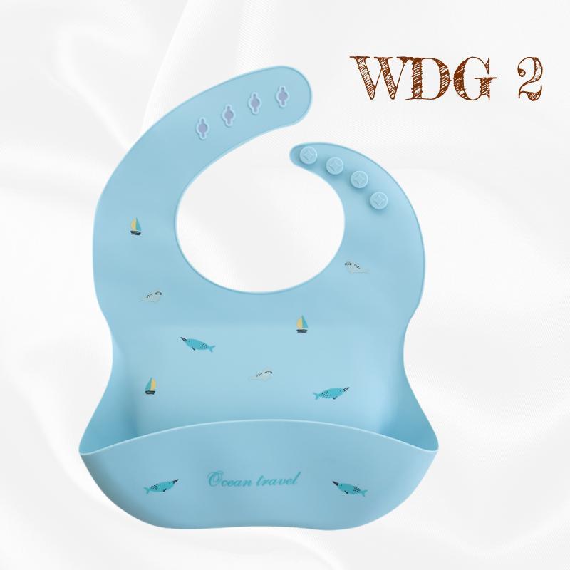 READY STOCK!!! Baby Silicone Bibs | Adjustable Waterproof Feeding Bib | Kids Apron for Mealtime WDG/GJQ 婴儿硅胶围兜 | 可调节防水围嘴