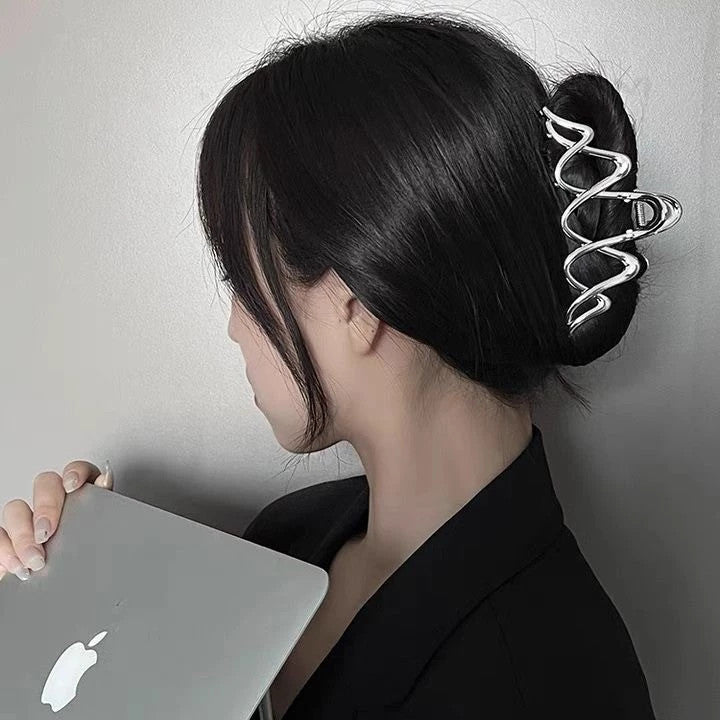 READY STOCK!!!Korean Pearl Hair Clip Hair Pin Hair Accessories Hairpin Hairclip 900 韩国网红ins珍珠发夹抓夹头发夹子后脑勺鲨鱼夹日系边夹发抓