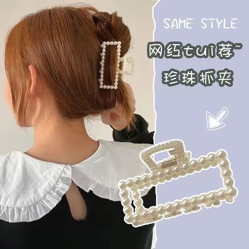 READY STOCK!!!Korean Pearl Hair Clip Hair Pin Hair Accessories Hairpin Hairclip 900 韩国网红ins珍珠发夹抓夹头发夹子后脑勺鲨鱼夹日系边夹发抓