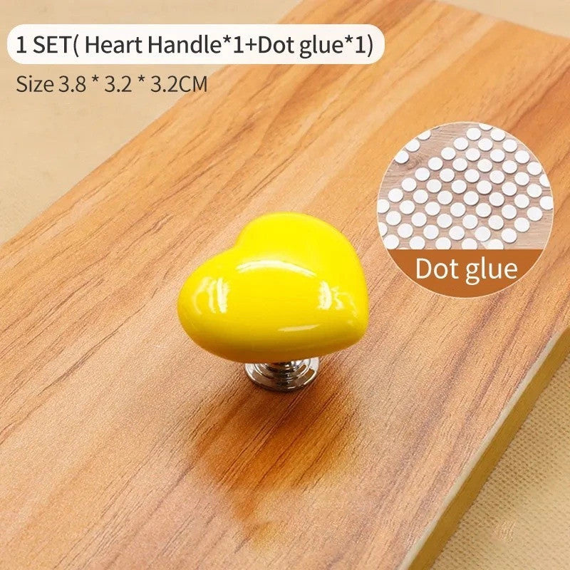 (READYSTOCK) Color Heart Shaped Toilet Press Creative Toilet Sink Button Fashion Love Heart Button 彩色爱心马桶冲水按钮
