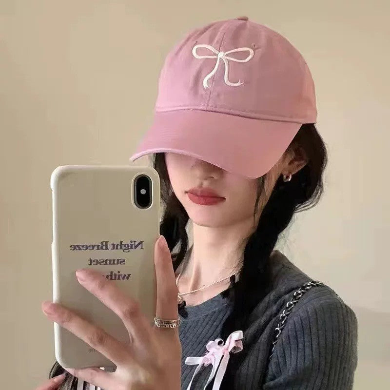 【READY STOCK】Women’s Casual Baseball Cap Letter Embroidery Face-Slimming Wide Brim Stylish & Versatile-Caps 1050