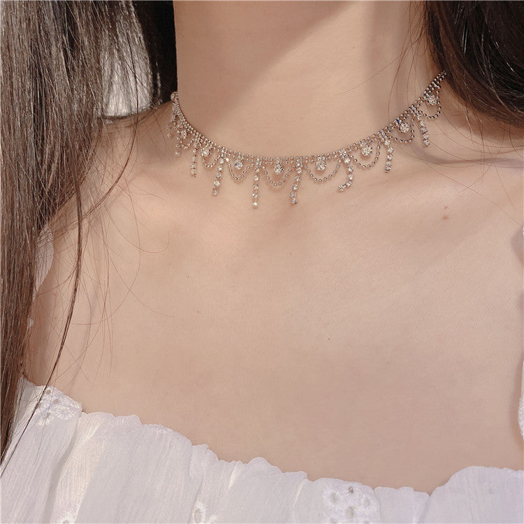 (READYSTOCK) Necklace Korean Love Heart Simple Gold Sliver Chain Fashion Women Jewelry Gift Bear Choker-NLR000 韩系爱心项链