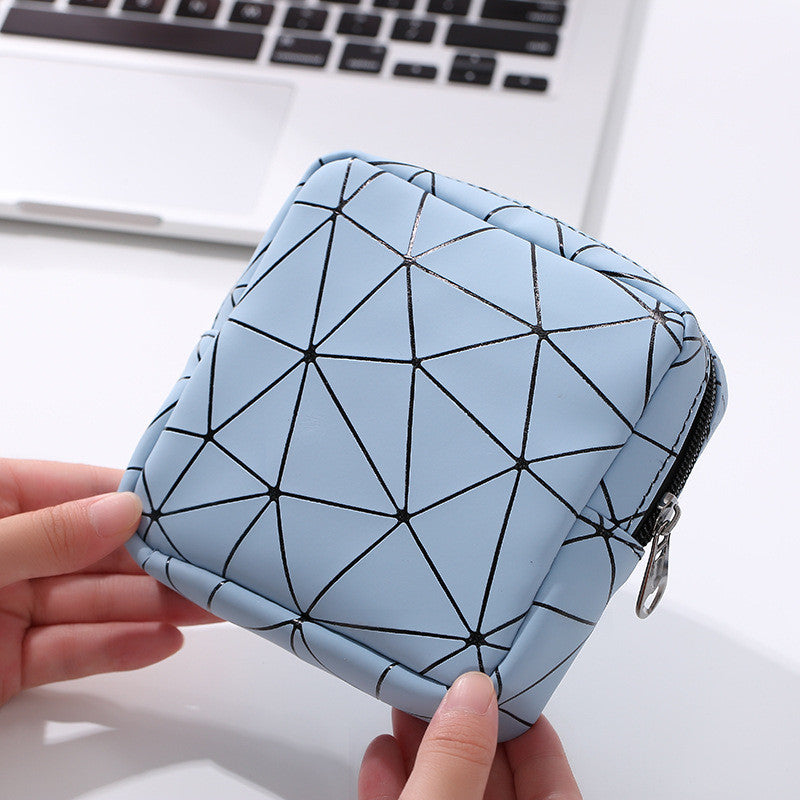 【READY STOCK】Portable Sanitary Pad Storage Pouch|Cute Period Organizer Bag for Women 便携卫生巾收纳包