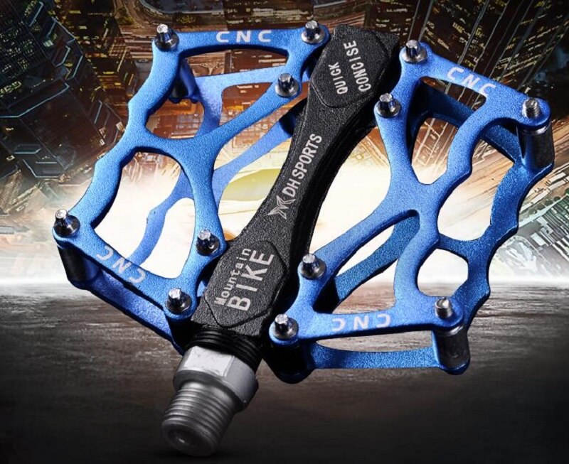 Aluminum alloy bicycle pair pedal Bicycle accessories pedal anti-skid bearing