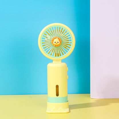 READY STOCK‼️ Mini Portable Clip Fan | USB Rechargeable | Cute Cartoon Desk & Handheld Fan 迷你便携式风扇