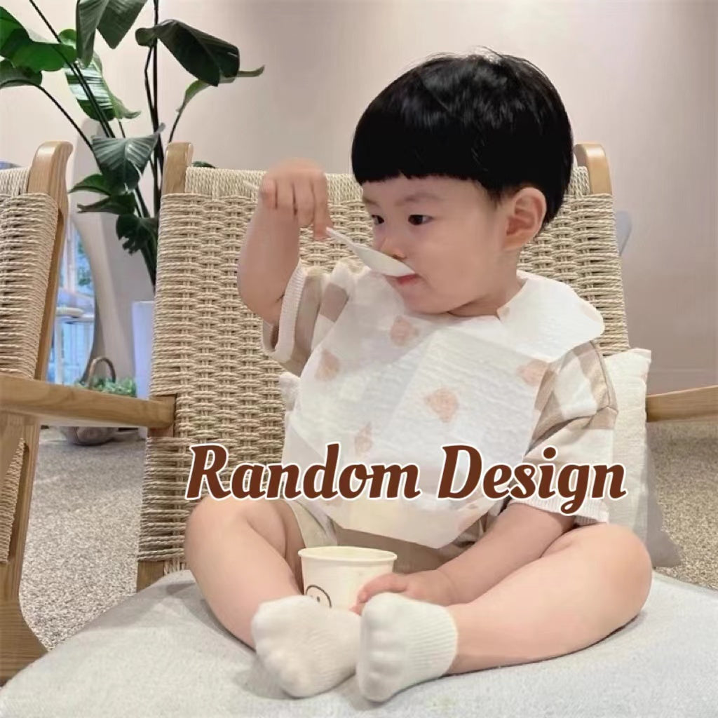 (READYSTOCK) 10PCS/50PCS Individual Packing Disposable Baby Bib Travel Waterproof Bib 一次性婴儿围兜