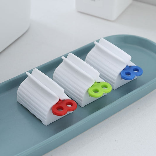 Toothpaste Easy Squeezer Multifunction Portable Holder Toothpaste Dispenser Facial Cream Squeezer 多功能洗面霜牙膏挤压器