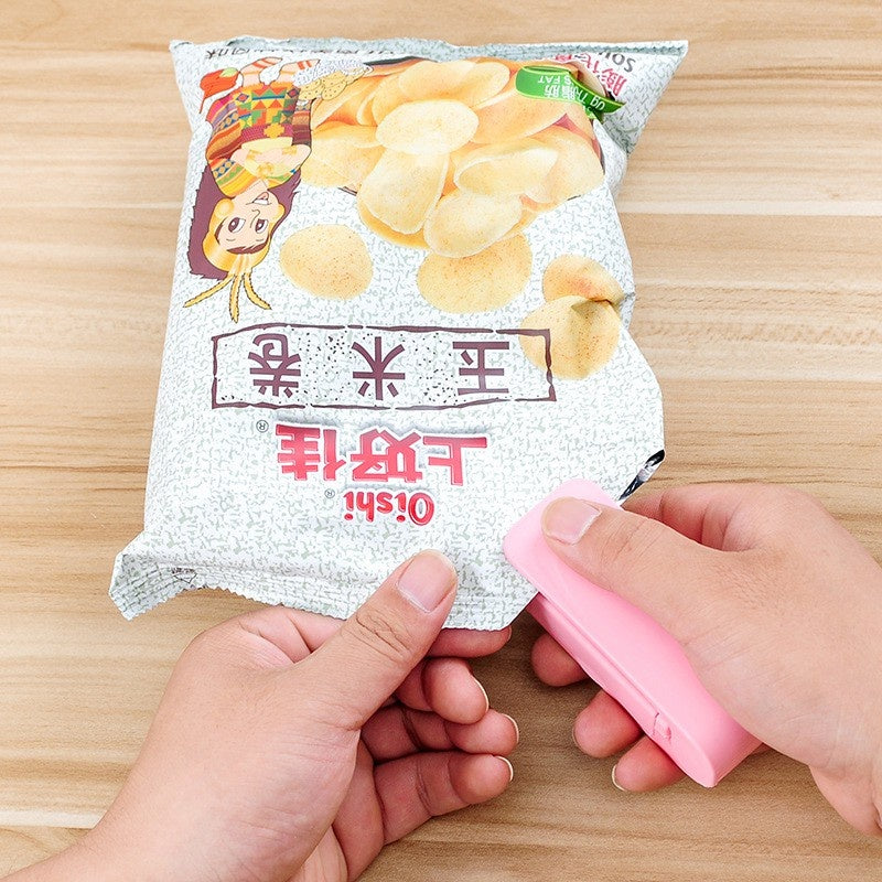READY STOCK!!! Magic Mini Heat Sealing Machine | Portable Impulse Sealer for Plastic Bag Packing 迷你热封机 |封口机