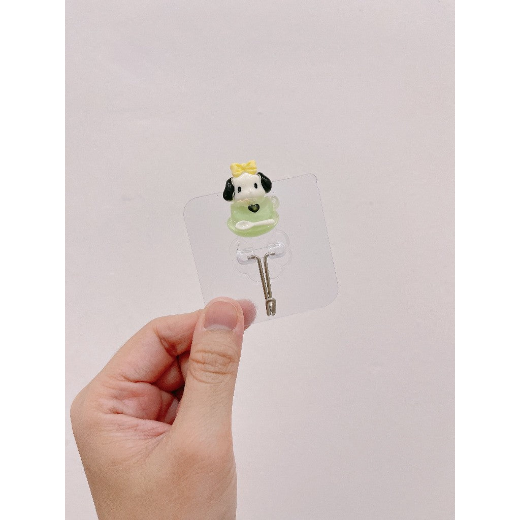 READY STOCK!!!Penyangkut Pakaian Lutsinar Gantung Dinding - Wall Hooks Cutie Kitty/Doraemon Kitchen Bathroom