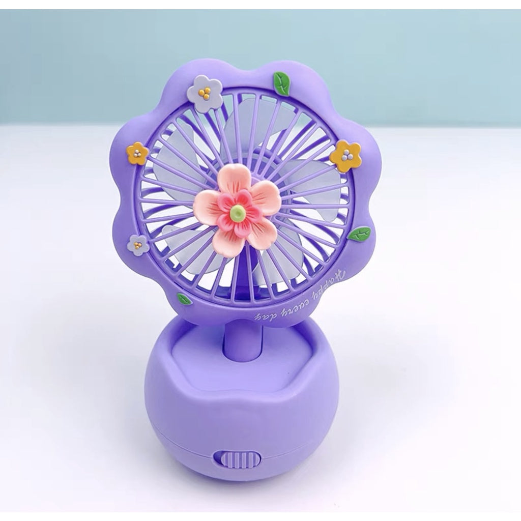 READY STOCK‼️ Mini Portable Clip Fan | USB Rechargeable | Cute Cartoon Desk & Handheld Fan 迷你便携式风扇