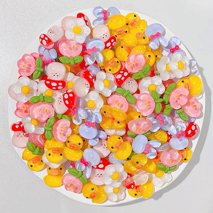 READY STOCK!!!Hole shoes decorative buckle accessories shoes flower buckle cute cartoon pattern garden shoe accessories