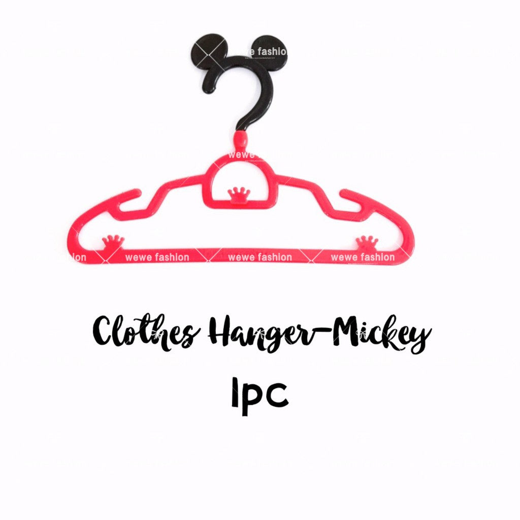 READY STOCKS!!!Mickey Kitty Pooh Cartoon Baby Kids Plastic Clothes Hanger卡通衣挂