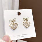READY STOCK!!!2020 New Fashion Bear Drop Earrings Korean Alloy Cartoons Earring for Women