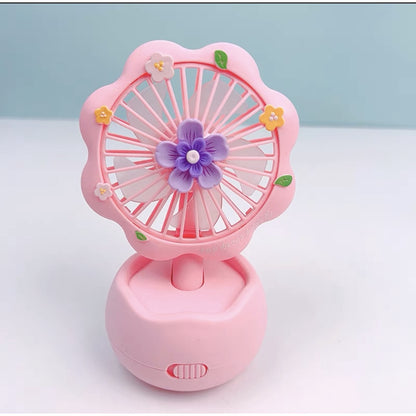 READY STOCK‼️ Mini Portable Clip Fan | USB Rechargeable | Cute Cartoon Desk & Handheld Fan 迷你便携式风扇