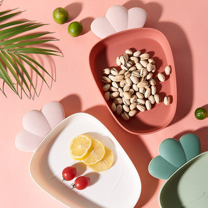 READY STOCK!!!Cute Carrot Clouds Strawberry Shape Plastic Snacks Fruit Plate