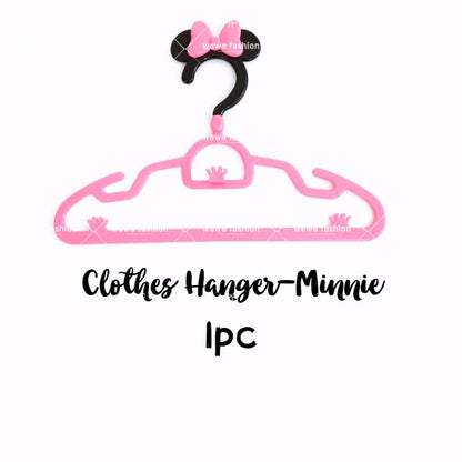 READY STOCKS!!!Mickey Kitty Pooh Cartoon Baby Kids Plastic Clothes Hanger卡通衣挂