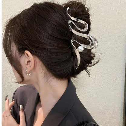 READY STOCK!!!Korean Pearl Hair Clip Hair Pin Hair Accessories Hairpin Hairclip 900 韩国网红ins珍珠发夹抓夹头发夹子后脑勺鲨鱼夹日系边夹发抓