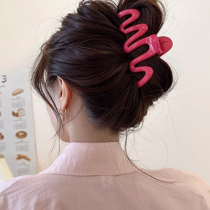 READY STOCK!!! INS Cream Dopamine Wavy Line Hair Clip | Women's Back of Head Shark Clip |  ZJ006 INS风多巴胺波浪线发夹