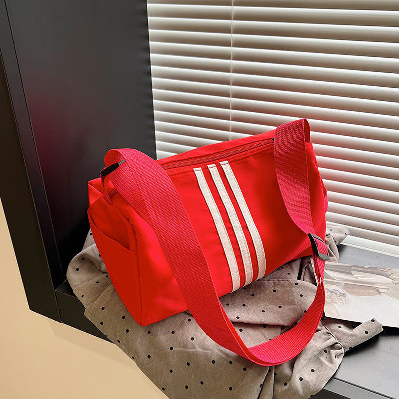 2-Way Nylon Hobo Bag | Lightweight Crossbody Messenger Bag B07136 | Water-Resistant Travel Sling Bag | Beg Bahu Wanita 极简机能风 尼龙斜挎包 腋下包 运动休闲