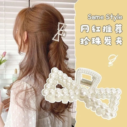 READY STOCK!!!Korean Pearl Hair Clip Hair Pin Hair Accessories Hairpin Hairclip 900 韩国网红ins珍珠发夹抓夹头发夹子后脑勺鲨鱼夹日系边夹发抓