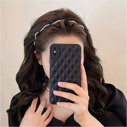Elegant Pearl Hair Band | Wavy Hair Hoop for Women | Stylish & Comfortable Headwear - HH03 优雅珍珠发箍 女士波浪发带 | 时尚舒适头饰