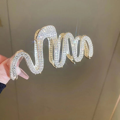 READY STOCK!!!Korean Pearl Hair Clip Hair Pin Hair Accessories Hairpin Hairclip 900 韩国网红ins珍珠发夹抓夹头发夹子后脑勺鲨鱼夹日系边夹发抓