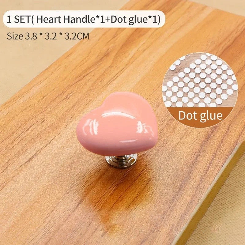 (READYSTOCK) Color Heart Shaped Toilet Press Creative Toilet Sink Button  Fashion Love Heart Button 彩色爱心马桶冲水按钮