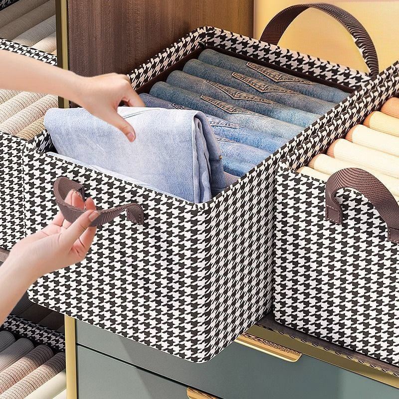 (READYSTOCK) Household Steel Frame Clothes Organizer Tshirt Organizer Storage Closet Organizer 衣物收纳架