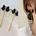 (READYSTOCK) Korean Style Earrings for Women Trending Silver 925 Versatile   Fashion Design Luxury Jewelry-ER 韩版925银耳环