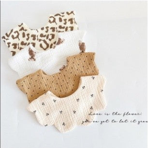 READY STOCK!!! Baby Kids Towel Baby Cotton Toddler 8 Layer Saliva Towel Ins Fesyen Baby Bib With Button Bibik WW0848i
