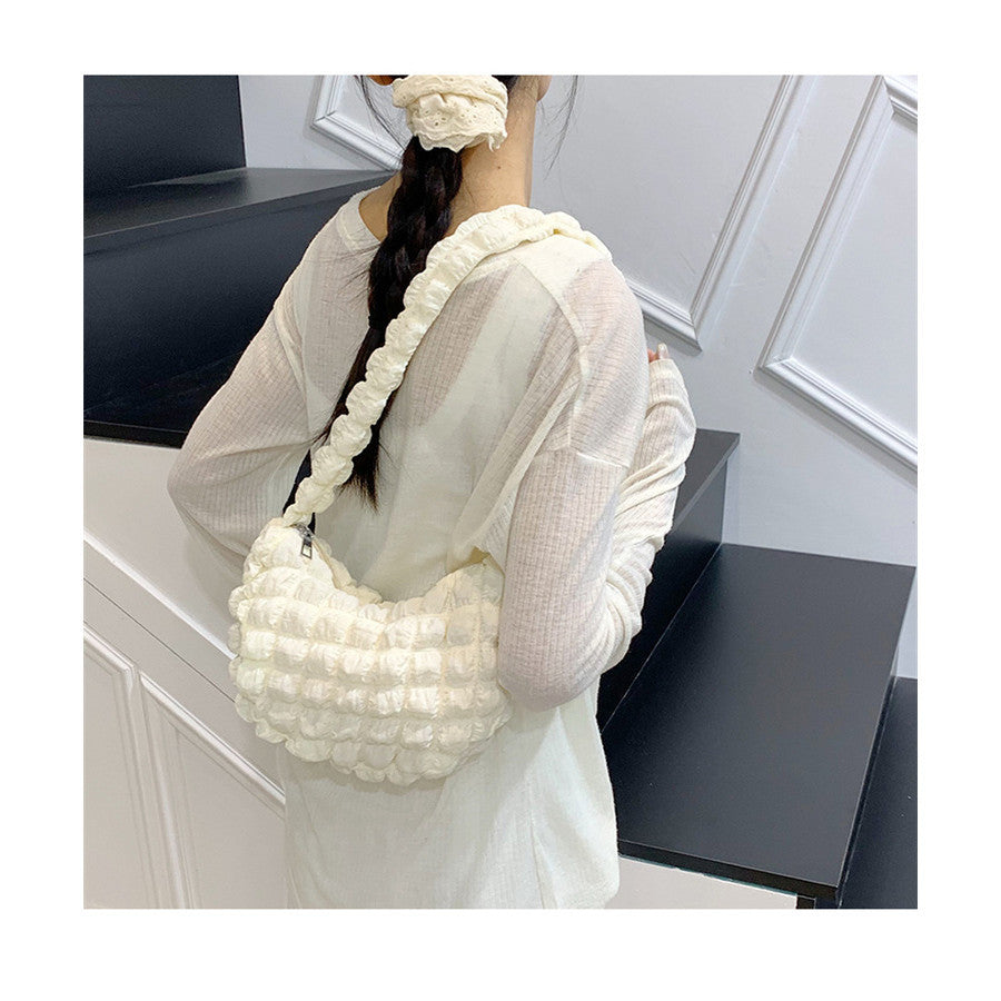 Korean Style Bubble Sling Bag B03140 | Soft Padded Crossbody Bag | Cute & Versatile Travel Shoulder Bag | Beg Murah Cantik 云朵包 泡泡纹 腋下斜挎两用 少女感