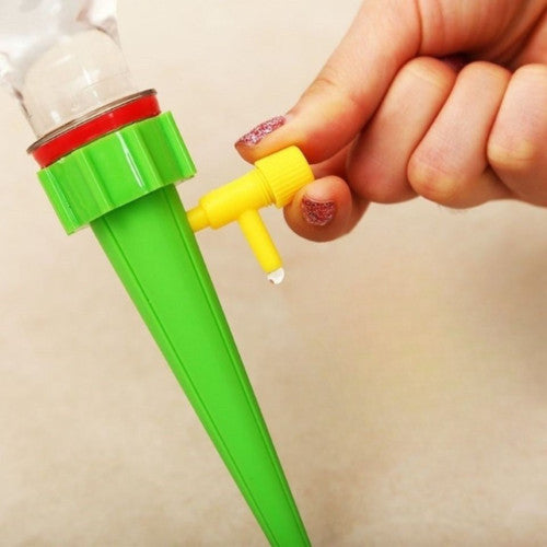 READY STOCK! Self Watering Spike Automatic Drip Gardening System for Flower Plants  Siram Pokok Bunga Automatik 自动滴灌浇水器