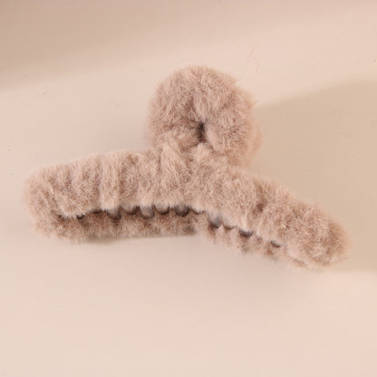 【READY STOCK 】Elegant Plush Hair Clip Claw Korean Style Fashion Big Hair Clamp Women's Hair Accessories ZJ-888bb