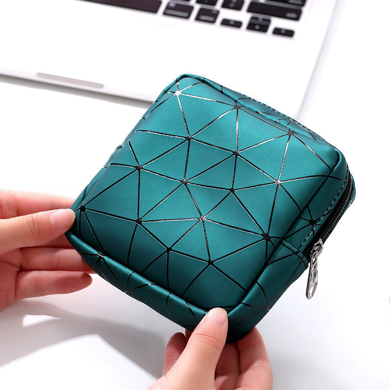 【READY STOCK】Portable Sanitary Pad Storage Pouch｜Cute Period Organizer Bag for Women 便携卫生巾收纳包