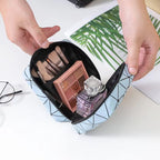 【READY STOCK】Portable Sanitary Pad Storage Pouch｜Cute Period Organizer Bag for Women 便携卫生巾收纳包