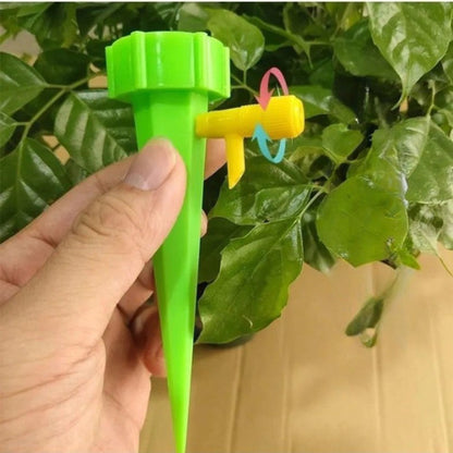 READY STOCK! Self Watering Spike Automatic Drip Gardening System for Flower Plants  Siram Pokok Bunga Automatik 自动滴灌浇水器