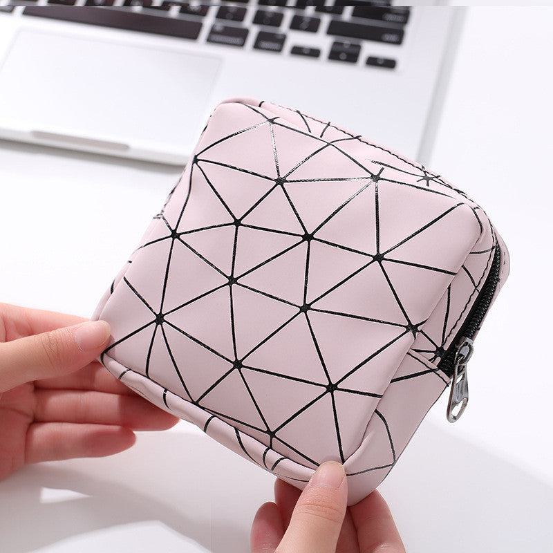 【READY STOCK】Portable Sanitary Pad Storage Pouch｜Cute Period Organizer Bag for Women 便携卫生巾收纳包