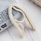 Aesthetic & Functional [TRAVEL CHIC] 行走的衣橱 | 折叠式省空间衣架：出差旅行，精致如初 Multi-Functional Folding Hanger | Lightweight & Durable Design